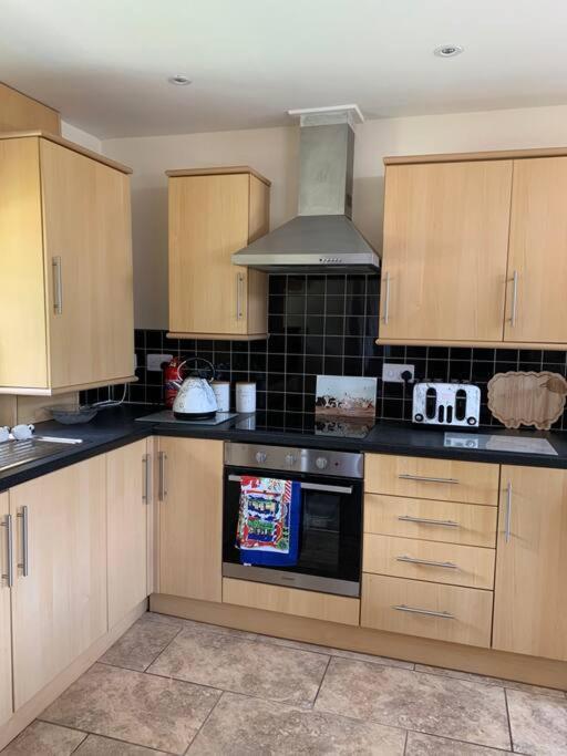 Apartment Old Canal-side Taff Trail Merthyr Tydfil